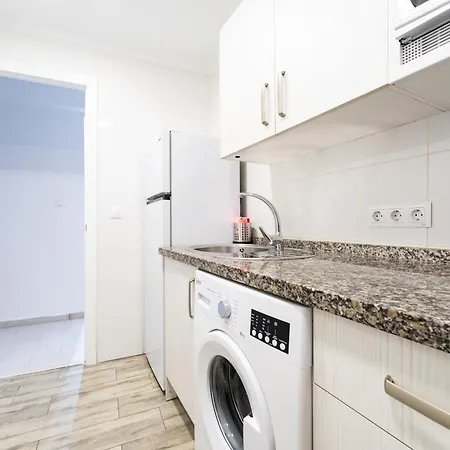 Pelayo Center Apartment *